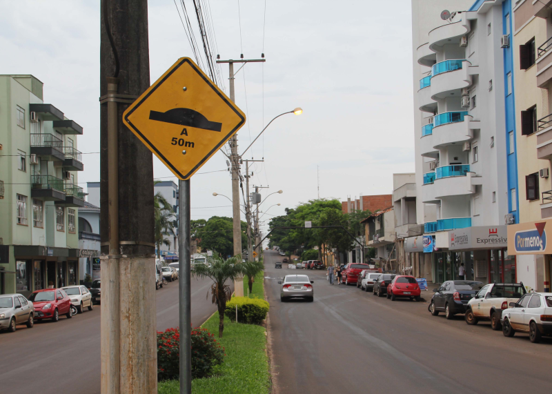 MUNICÍPIO CONTA COM NOVAS LOMBADAS